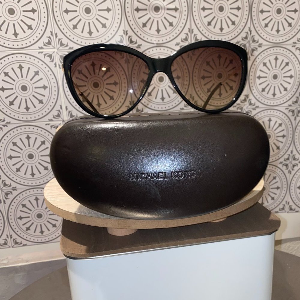 Michael Kors Billy Sunglasses